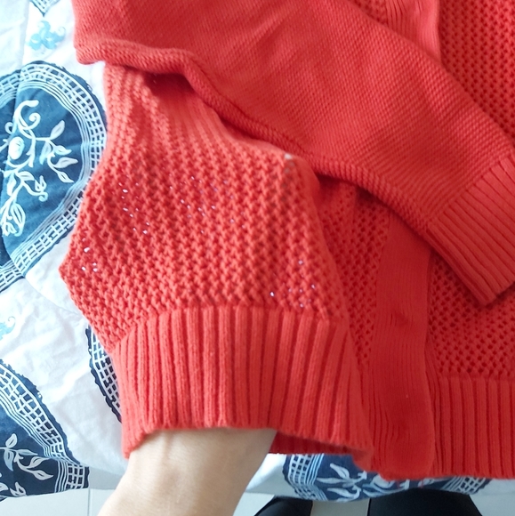 Knitted top - Picture 3 of 7